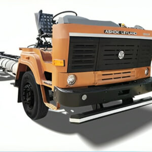 The 1922 CNG truck excels with extended tire life, extended service intervals, and reduced maintenance costs.