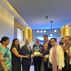 Daimler India Partners with Gainwell Trucking to Strengthen BharatBenz Presence in Mining Sector